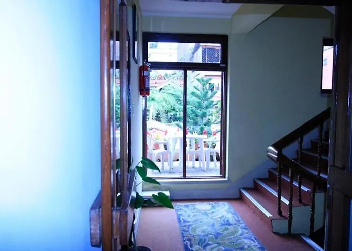 Mandap Hotel 3*